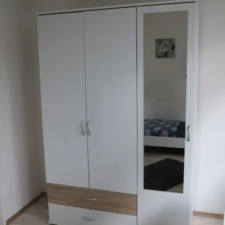 Gaestewohnung Pakulies 바인하임