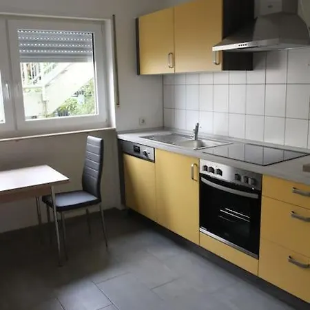 Gaestewohnung Pakulies 아파트 바인하임